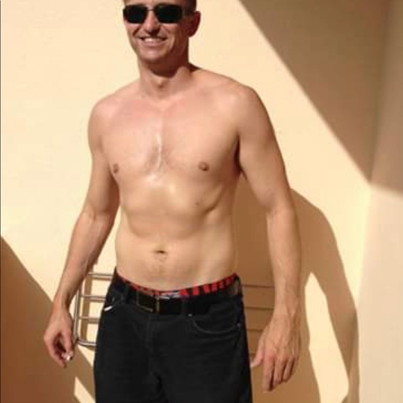 Meet your Posher, Rob - Picture 3 of 8